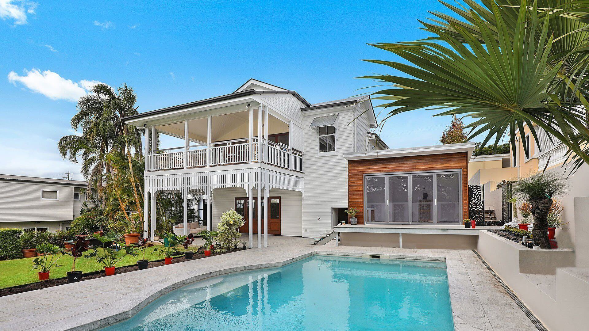 Luxury villa in Dal lake.