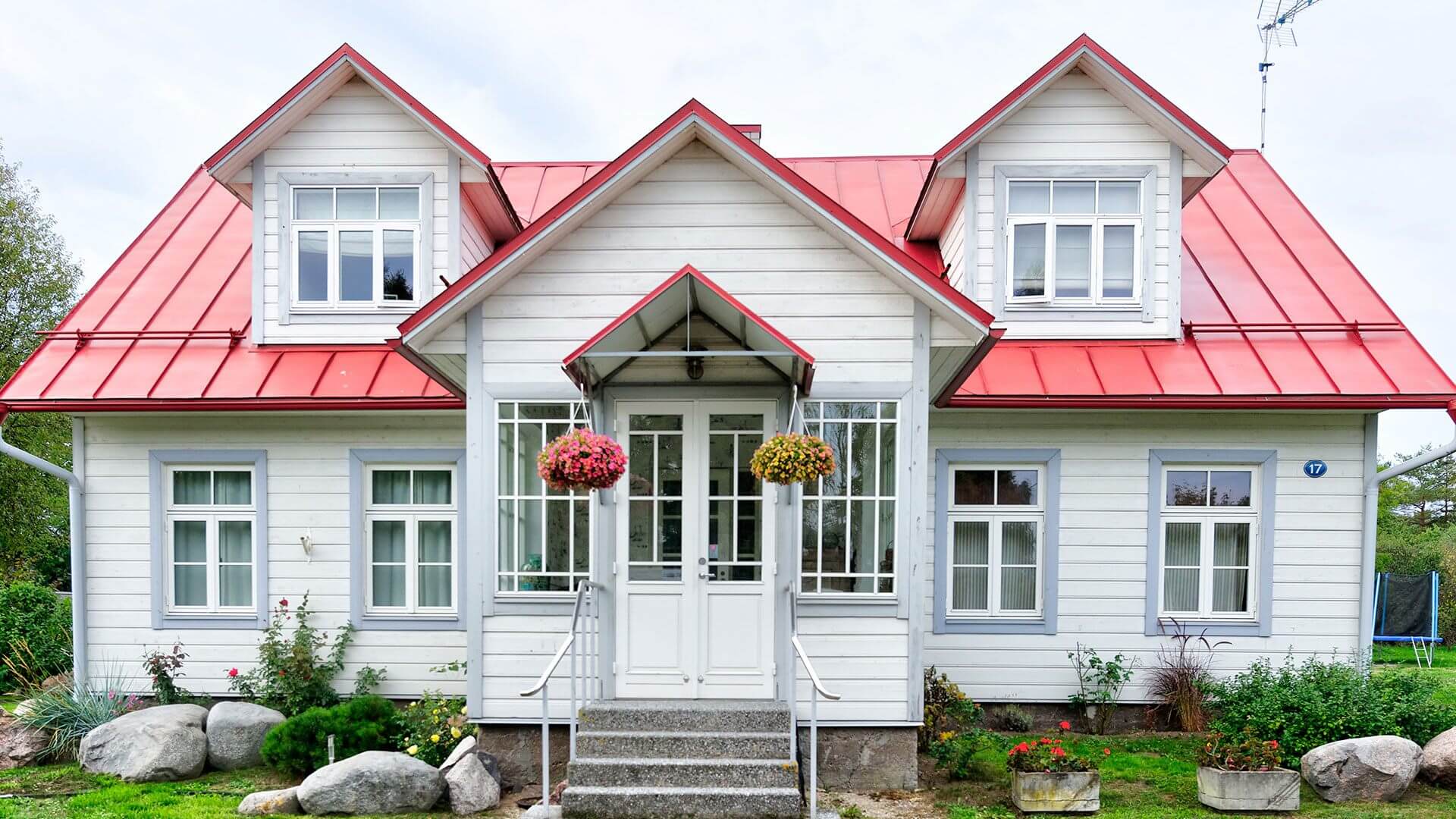 Luxury villa in Dal lake.